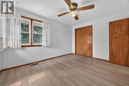 298 Elsfield Crescent, Sarnia, ON 