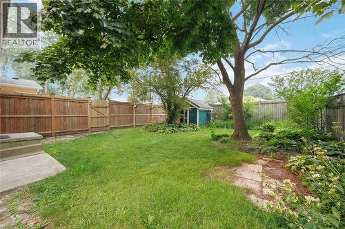 298 Elsfield Crescent, Sarnia, ON 