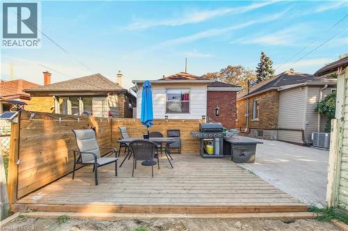 21 Cameron Avenue N, Hamilton, ON 