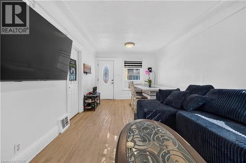 21 Cameron Avenue N, Hamilton, ON 