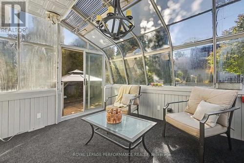 6284 Sundown Crescent, Ottawa, ON 