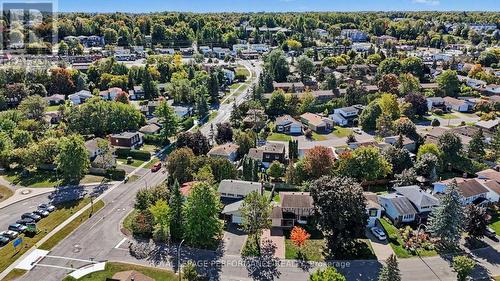 6284 Sundown Crescent, Ottawa, ON 