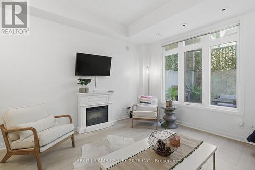 29 - 80 Carr Street, Toronto, ON 