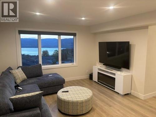796 Kuipers Crescent Unit# 11, Kelowna, BC 