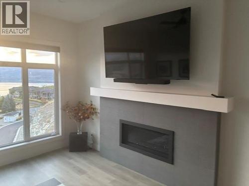 796 Kuipers Crescent Unit# 11, Kelowna, BC 