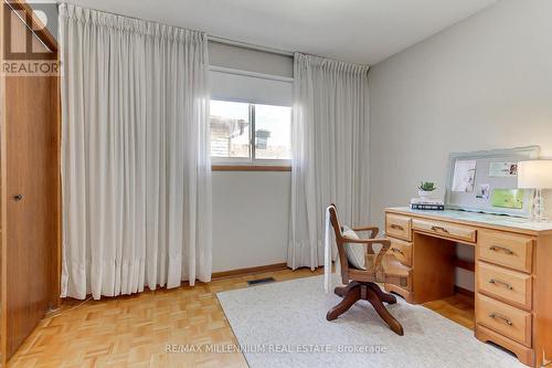 7431 Sigsbee Drive, Mississauga, ON 