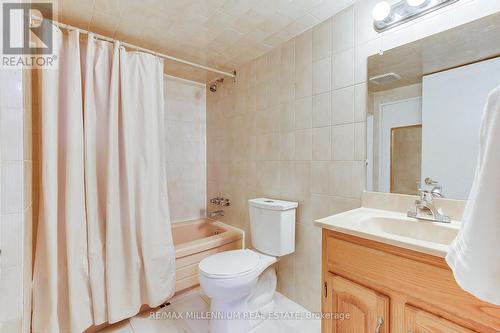 Full Washroom in basement - 7431 Sigsbee Drive, Mississauga, ON 
