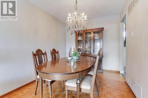 7431 Sigsbee Drive, Mississauga, ON 