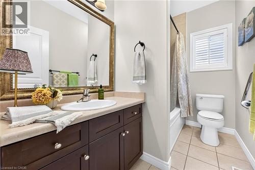 18 Heathcote Court, Grimsby, ON 