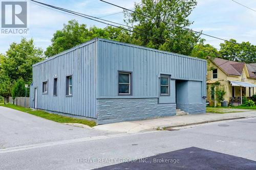 86 Wilson Avenue, London North (North N), ON 