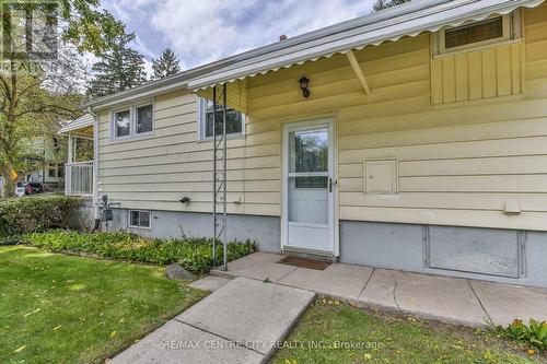 10 Concession Street E, Tillsonburg, ON 