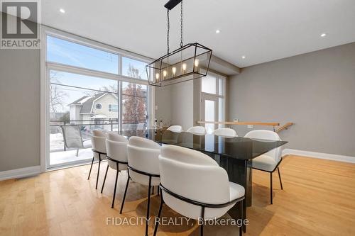 376C WILMONT AVENUE , Ottawa, Ontario K2A 0B1 4