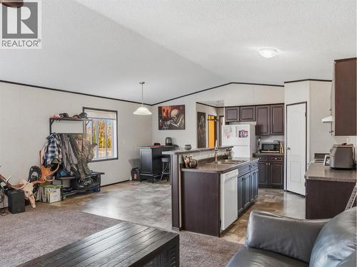 10111 253 Road, Dawson Creek, BC 