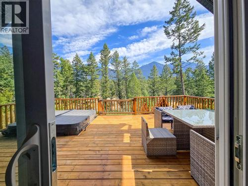 4868 Riverview Drive Unit# 81, Edgewater, BC 