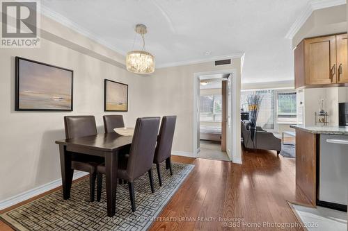 Den, Office or Formal Dining Area - 339 - 250 Wellington Street W, Toronto, ON 