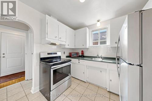 120 Pitt Avenue, Toronto, ON 