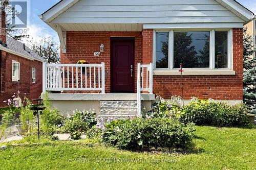 120 Pitt Avenue, Toronto, ON 
