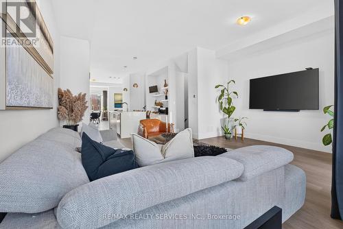 3878 Major Mackenzie Drive W, Vaughan, ON 