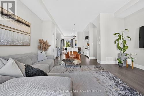 3878 Major Mackenzie Drive W, Vaughan, ON 