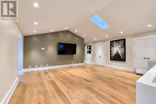 COACH HOUSE - 361 MAIN STREET N , Markham, Ontario L3P 1Z3 2