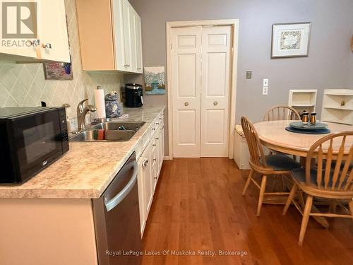 22 Westvale Drive, Bracebridge (Monck (Bracebridge)), ON 