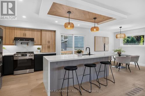 3028 Eva Drive, Burlington, ON 