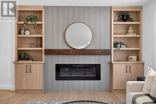 3028 Eva Drive, Burlington, ON 