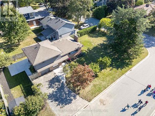 3028 Eva Drive, Burlington, ON 