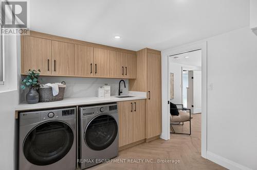 3028 Eva Drive, Burlington, ON 