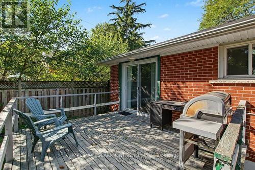 15 Carwyn Crescent, Hamilton, ON 