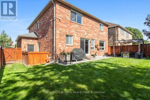 34 Freer Crescent, Ajax (Northwest Ajax), ON 