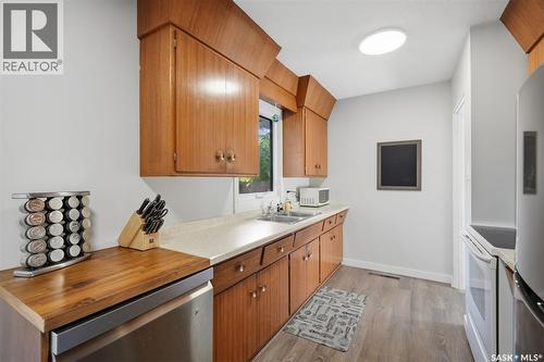 49 Mackenzie Crescent, Saskatoon, SK 