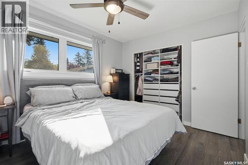49 Mackenzie Crescent, Saskatoon, SK 