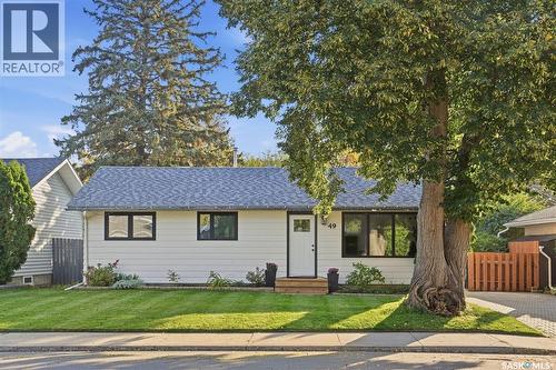 49 Mackenzie Crescent, Saskatoon, SK 