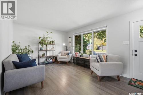 49 Mackenzie Crescent, Saskatoon, SK 