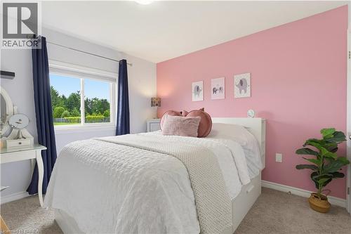 21 Irongate Drive, Paris, ON 