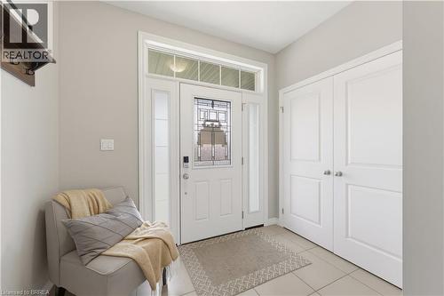 21 Irongate Drive, Paris, ON 