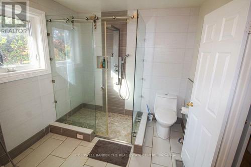 Primary Bedroom Ensuite - 11 Ramsden Crescent, East Gwillimbury, ON 