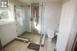 Primary Bedroom Ensuite - 