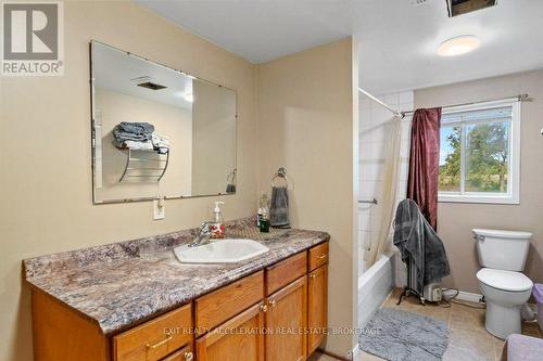 6715 County Rd 2, Loyalist (Lennox And Addington - South), ON 
