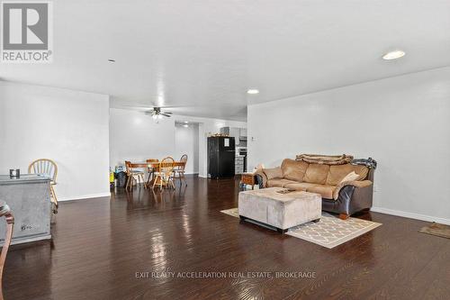 6715 County Rd 2, Loyalist (Lennox And Addington - South), ON 