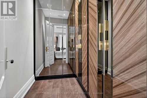 321 Morden Road, Oakville, ON 