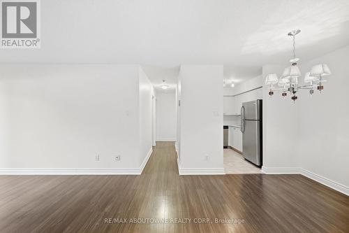 1611 - 1480 Pilgrims Way, Oakville, ON 