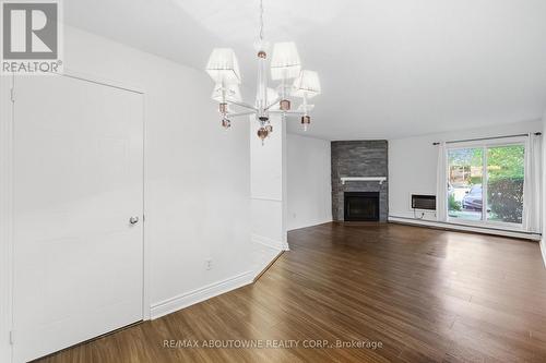 1611 - 1480 Pilgrims Way, Oakville, ON 