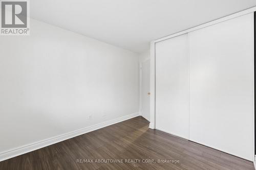 1611 - 1480 Pilgrims Way, Oakville, ON 
