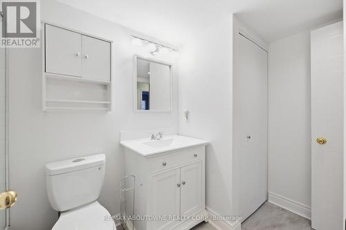 1611 - 1480 Pilgrims Way, Oakville, ON 