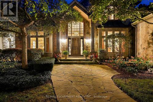 18 Blackberry Place, Hamilton, ON 