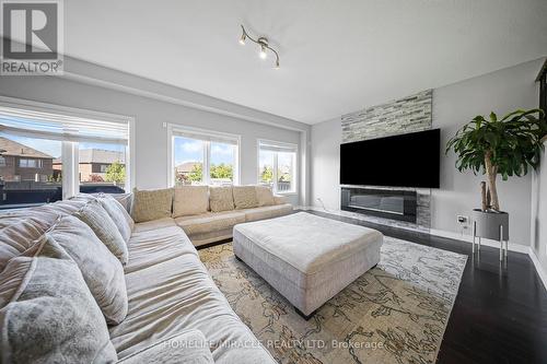 795 Robert Ferrie Drive, Kitchener, ON 