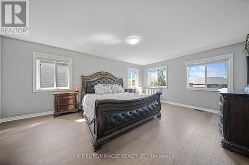 795 Robert Ferrie Drive, Kitchener, ON 