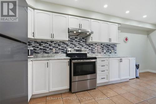 31 Peachwood Crescent, Hamilton, ON 